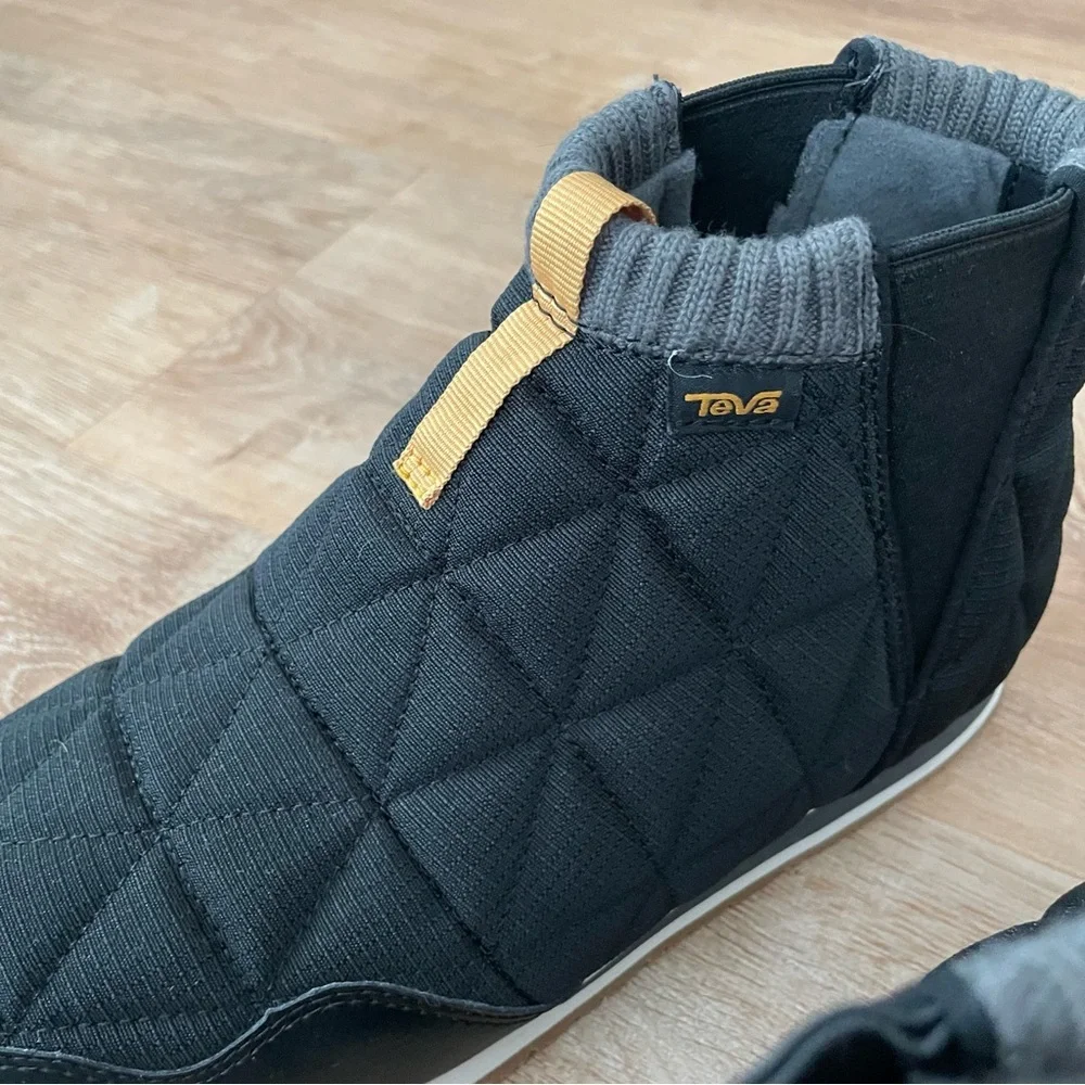 Teva Reember | EUC, Quilted Black/Tan‎ Mid Ankle Boots
